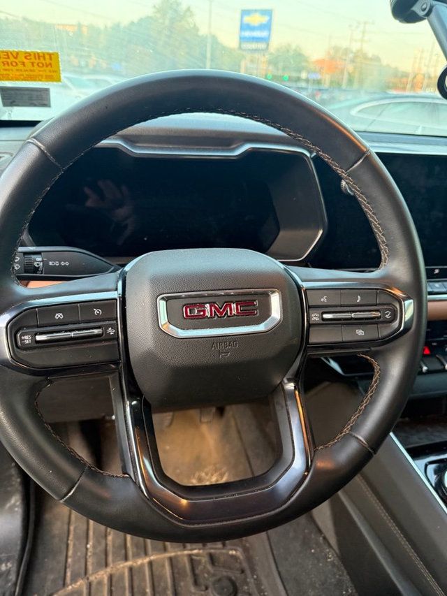 2026 GMC Canyon 4WD Crew Cab AT4 - 23082904 - 25
