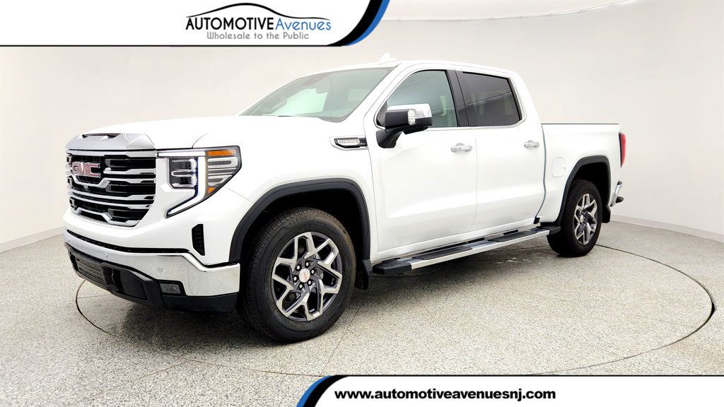 2026 GMC Sierra 1500 2WD Crew Cab 147'' SLT w/ Texas Edition SLT Premium Plus Package - 23001319 | Video 1