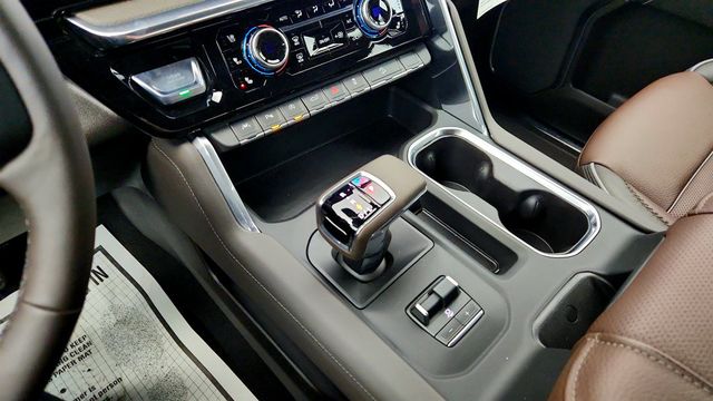 2026 GMC Sierra 1500 4WD Crew Cab 147'' Denali w/ Reserve Package & 6.2L EcoTec3 V8 - 23015757 - 16