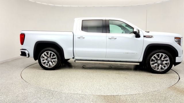 2026 GMC Sierra 1500 4WD Crew Cab 147'' Denali w/ Reserve Package & 6.2L EcoTec3 V8 - 23015757 - 3