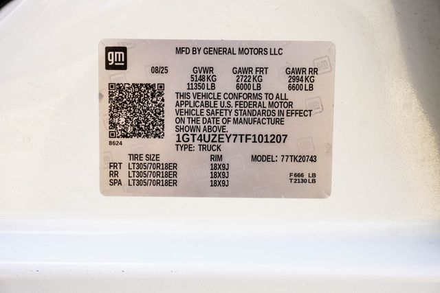 2026 GMC Sierra 2500HD 4WD Crew Cab 159" AT4X - 23003454 - 40