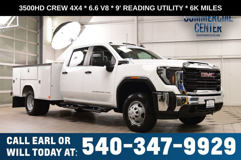 2026 GMC Sierra 3500HD 3500HD CREW 4X4 * 6.6 V8 * 9' READING UTILITY * 6K MILES - 23029383 | Video 1