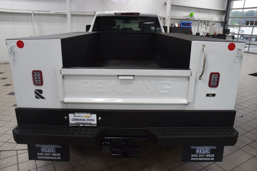 2026 GMC Sierra 3500HD 3500HD CREW 4X4 * 6.6 V8 * 9' READING UTILITY * 6K MILES - 23029383 - 3