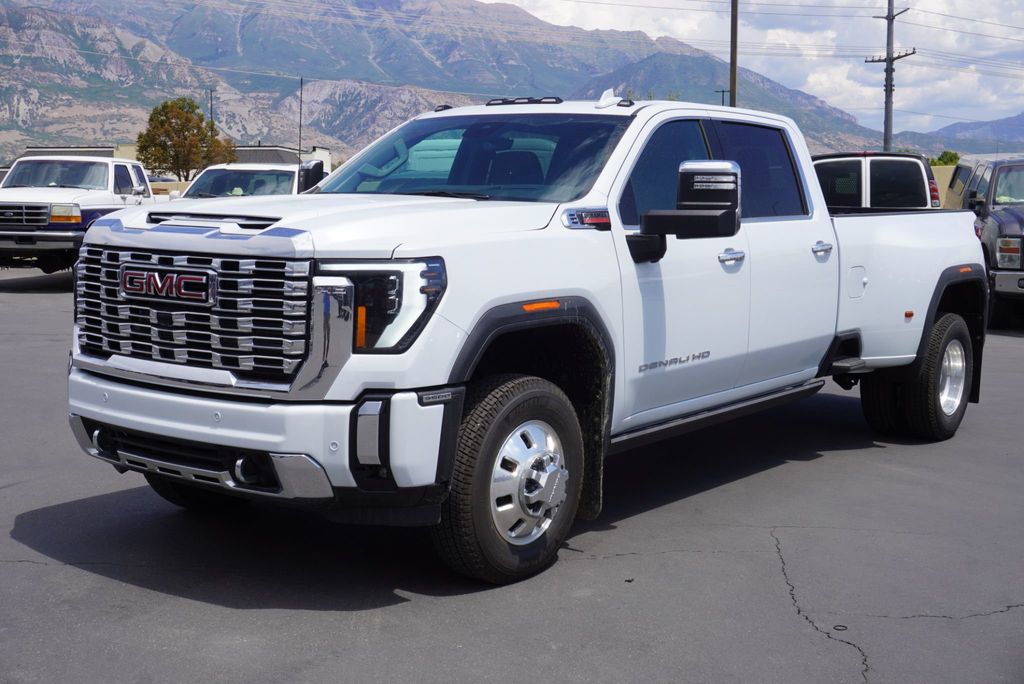 2026 GMC Sierra 3500HD DENALI HD - 23059636 | Video 1