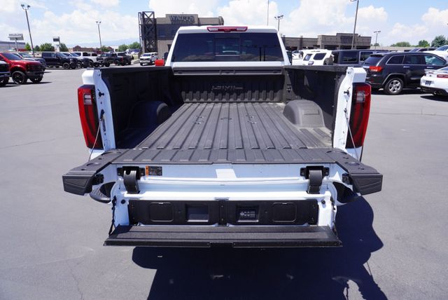 2026 GMC Sierra 3500HD Denali Ultimate - Photo 7