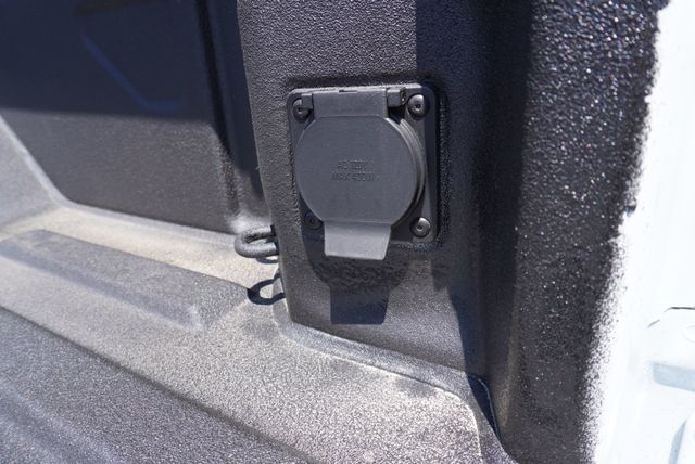 2026 GMC Sierra 3500HD Denali Ultimate - Photo 9