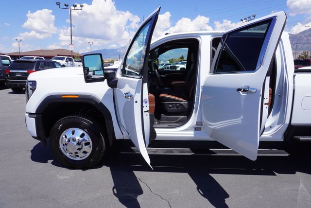 2026 GMC Sierra 3500HD Denali Ultimate - Photo 22