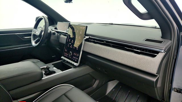 2026 GMC Sierra EV e4WD Crew Cab Extended Range Elevation with Premium Package - 22990107 - 23