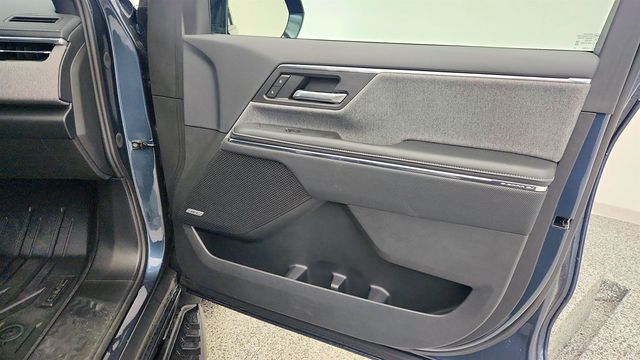 2026 GMC Sierra EV e4WD Crew Cab Extended Range Elevation with Premium Package - 22990107 - 24