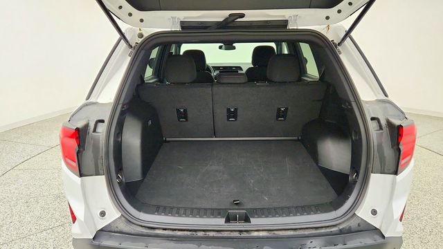 2026 GMC Terrain FWD 4dr Elevation - 23091295 - 18