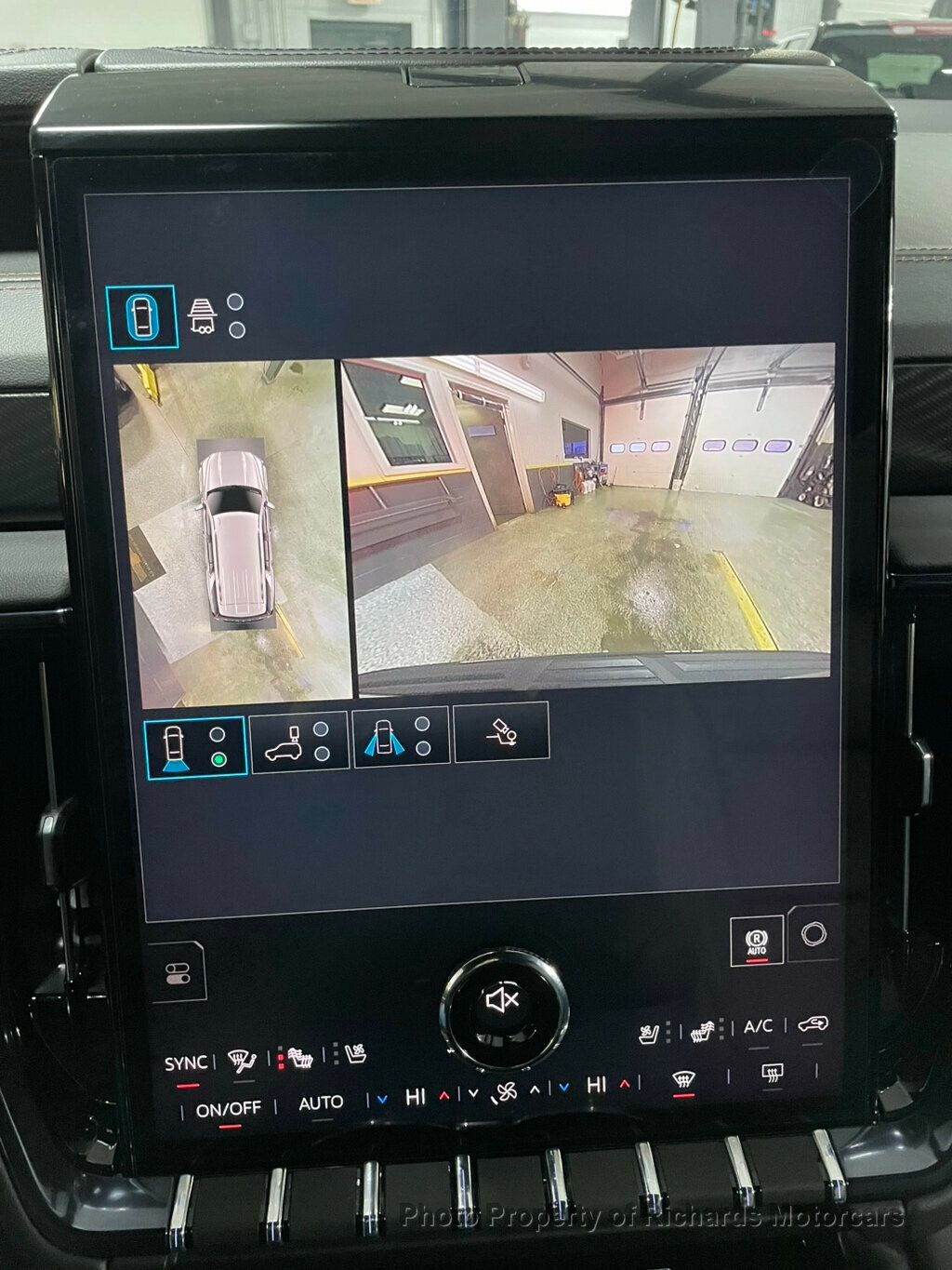 2026 GMC Yukon 4WD 4dr AT4 - 22978980 - 16