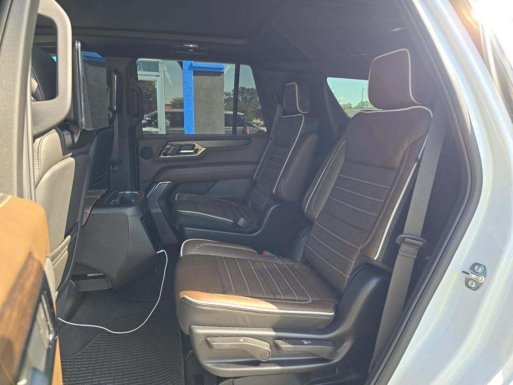 2026 GMC Yukon 4WD 4dr Denali Ultimate - 23053953 - 6
