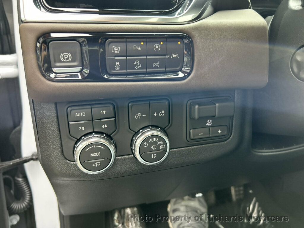 2026 GMC Yukon 4WD 4dr Denali Ultimate - 23087180 - 17