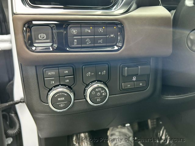 2026 GMC Yukon 4WD 4dr Denali Ultimate - 23087180 - 17