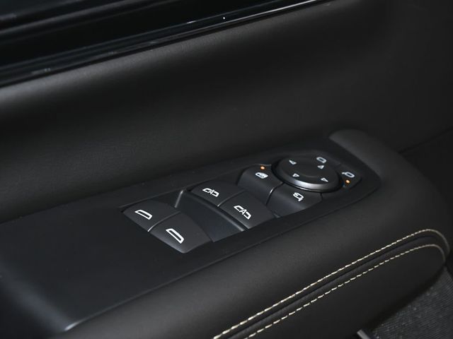 2026 GMC Yukon Elevation - 23009895 - 9