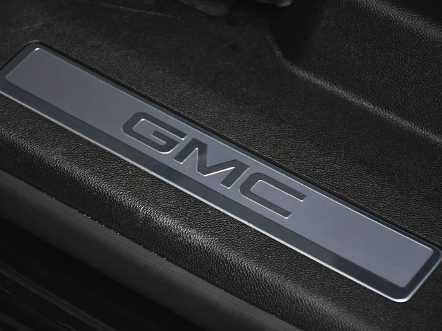 2026 GMC Yukon Elevation - 23009895 - 12