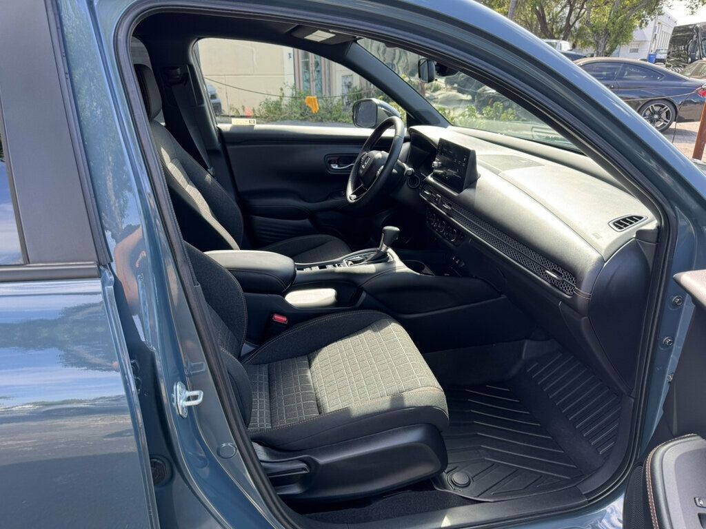 2026 Honda HR-V Sport AWD CVT - 23070834 - 9