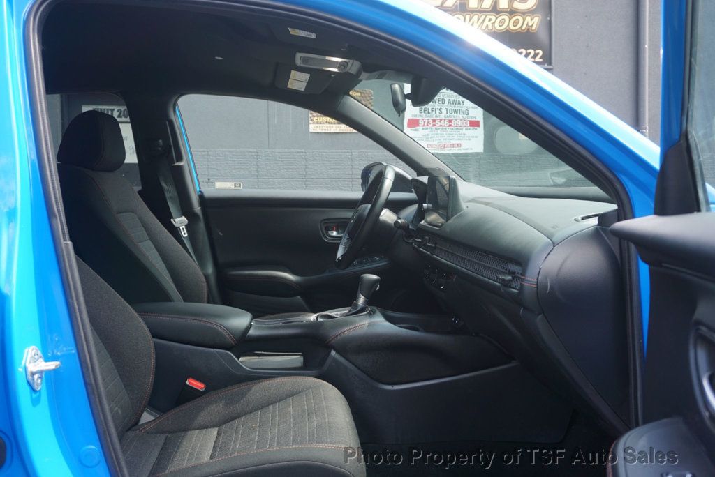2026 Honda HR-V Sport AWD CVT CARPLAY REAR CAMERA HEATED SEATS BLACK ALLOYS  - 23057505 - 9