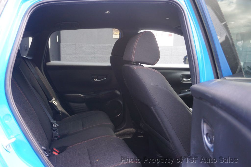 2026 Honda HR-V Sport AWD CVT CARPLAY REAR CAMERA HEATED SEATS BLACK ALLOYS  - 23057505 - 10