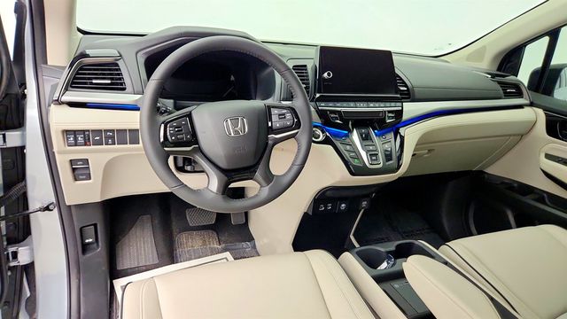 2026 Honda Odyssey Touring Automatic w/ Rear Entertainment - 23063947 - 12