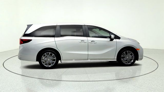 2026 Honda Odyssey Touring Automatic w/ Rear Entertainment - 23063947 - 3
