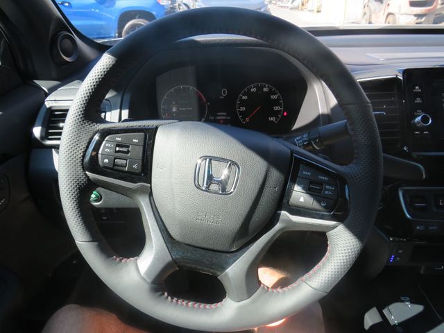 2026 Honda Ridgeline Black Edition AWD - 23037748 - 12