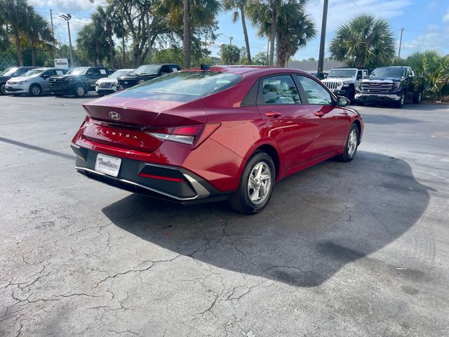 2026 Hyundai Elantra 2.0 SE IVT's photo