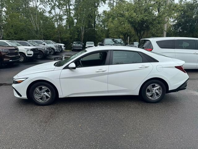 2026 Hyundai Elantra SE IVT - 23060433 - 1