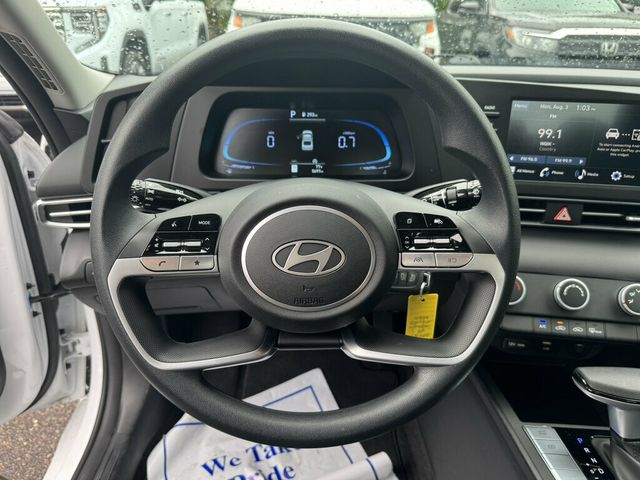2026 Hyundai Elantra SE IVT - 23060433 - 4