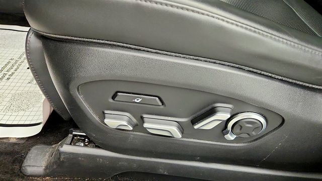 2026 Hyundai IONIQ 9 Performance Calligraphy AWD - 23071886 - 10