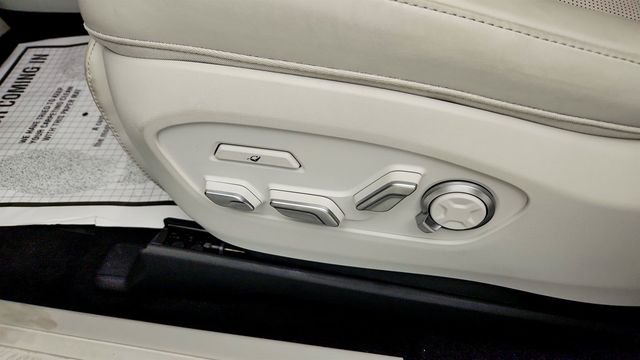 2026 Hyundai IONIQ 9 Performance Calligraphy AWD - 23056782 - 10