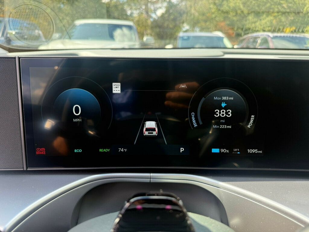 2026 Hyundai Ioniq photo 4