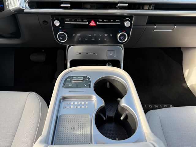 2026 Hyundai IONIQ 9 SE - 23001567 - 3