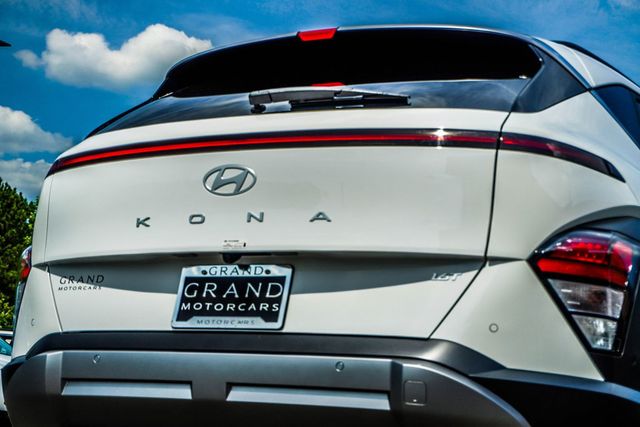 2026 Hyundai Kona Limited - Photo 10