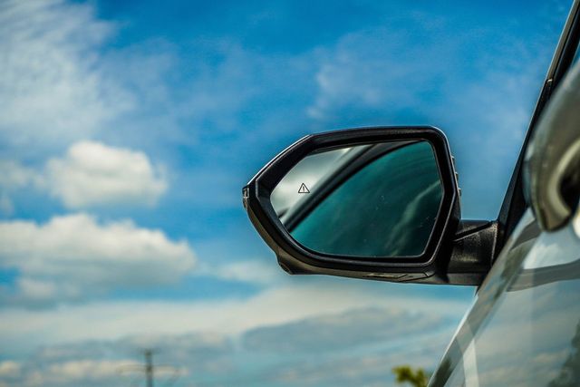 2026 Hyundai Kona Limited - Photo 11