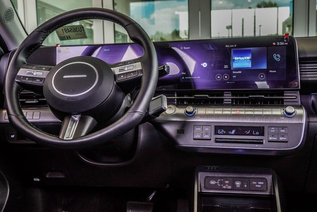 2026 Hyundai Kona Limited - Photo 14