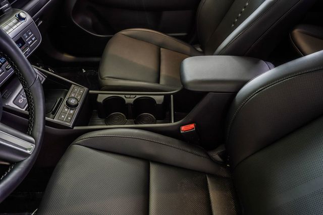 2026 Hyundai Kona Limited FWD *Ltd Avail* - 23066600 - 19