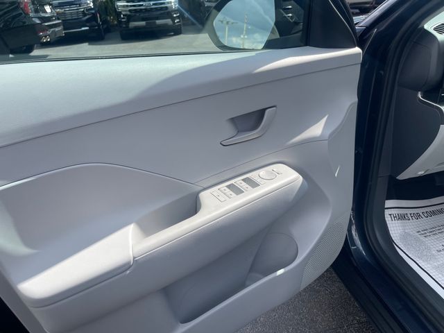 2026 HYUNDAI KONA SE - 23074629 - 10