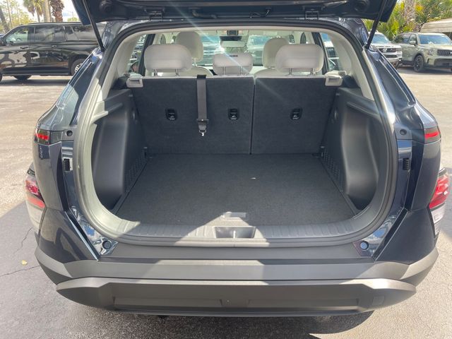 2026 HYUNDAI KONA SE - 23074629 - 4