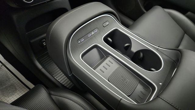2026 Hyundai Palisade Hybrid Calligraphy AWD - 23044455 - 16