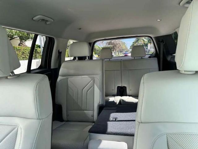 2026 Hyundai Santa Fe SEL AWD - 22977587 - 32