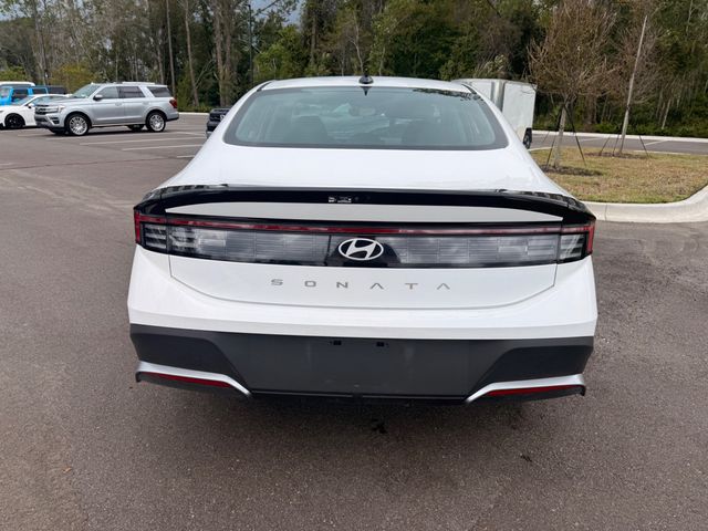 2026 Hyundai Sonata SE - 23090644 - 13