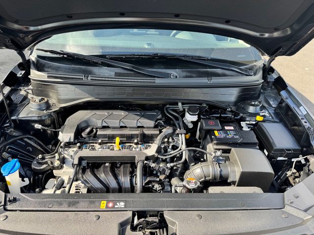 2026 Hyundai Venue SEL - 23036025 - 17