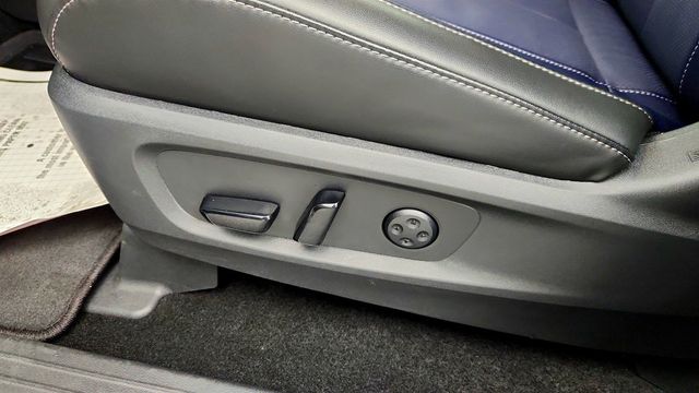 2026 INFINITI QX60 LUXE AWD w/ Dusk Blue, Tailorfit Appointed Seating - 23007474 - 11