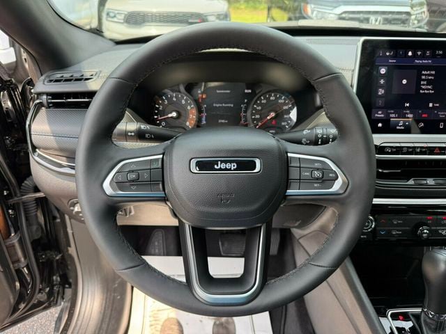 2026 Jeep Compass Latitude 4x4 - 23057460 - 4