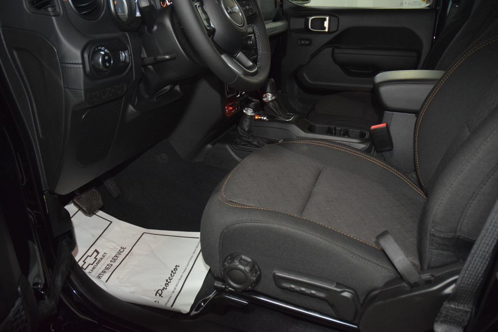 2026 Jeep Gladiator Mojave - 23029412 - 37