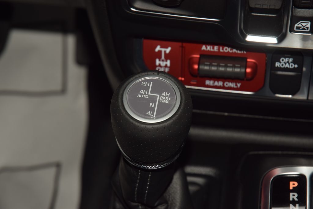 2026 Jeep Gladiator Mojave X - 23041774 - 32