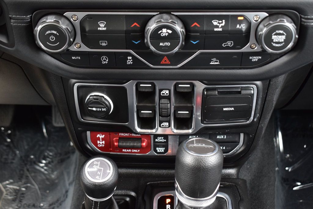 2026 Jeep Gladiator Rubicon 4x4 - 23055403 - 35