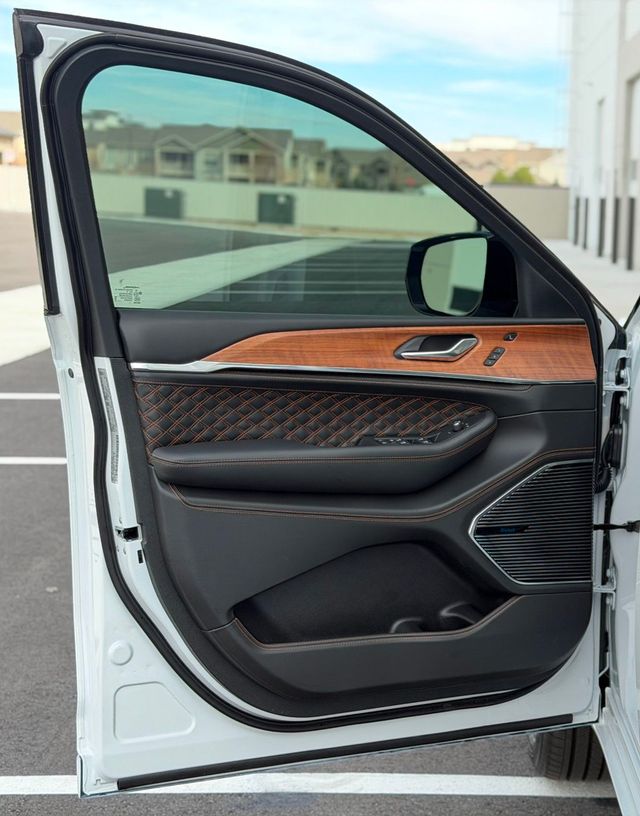 2026 Jeep Grand Cherokee L Summit 4x4 - 23002967 - 16