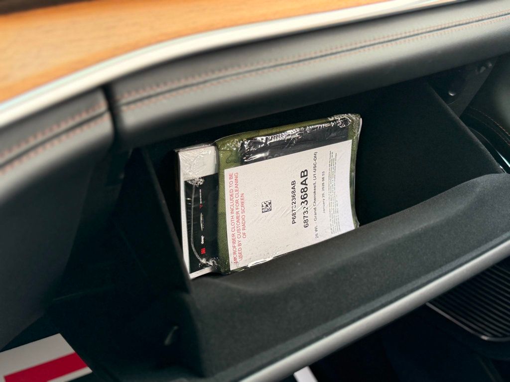 2026 Jeep Grand Cherokee L Summit 4x4 - 23002967 - 31